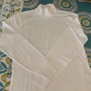 Lands End Ladies mock turtle neck long sleeve